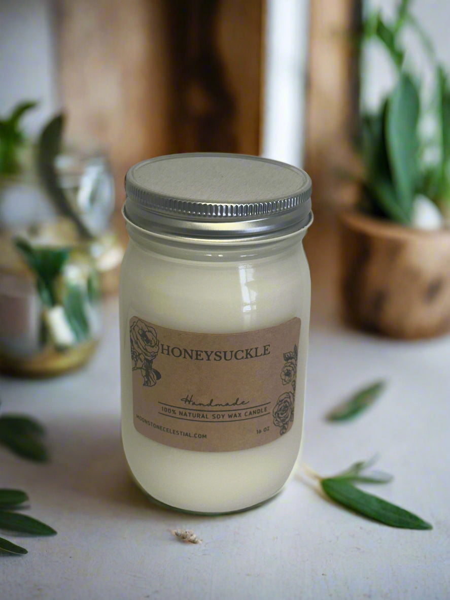 16 oz Soy Wax Candles / Spring - Summer Season Scents