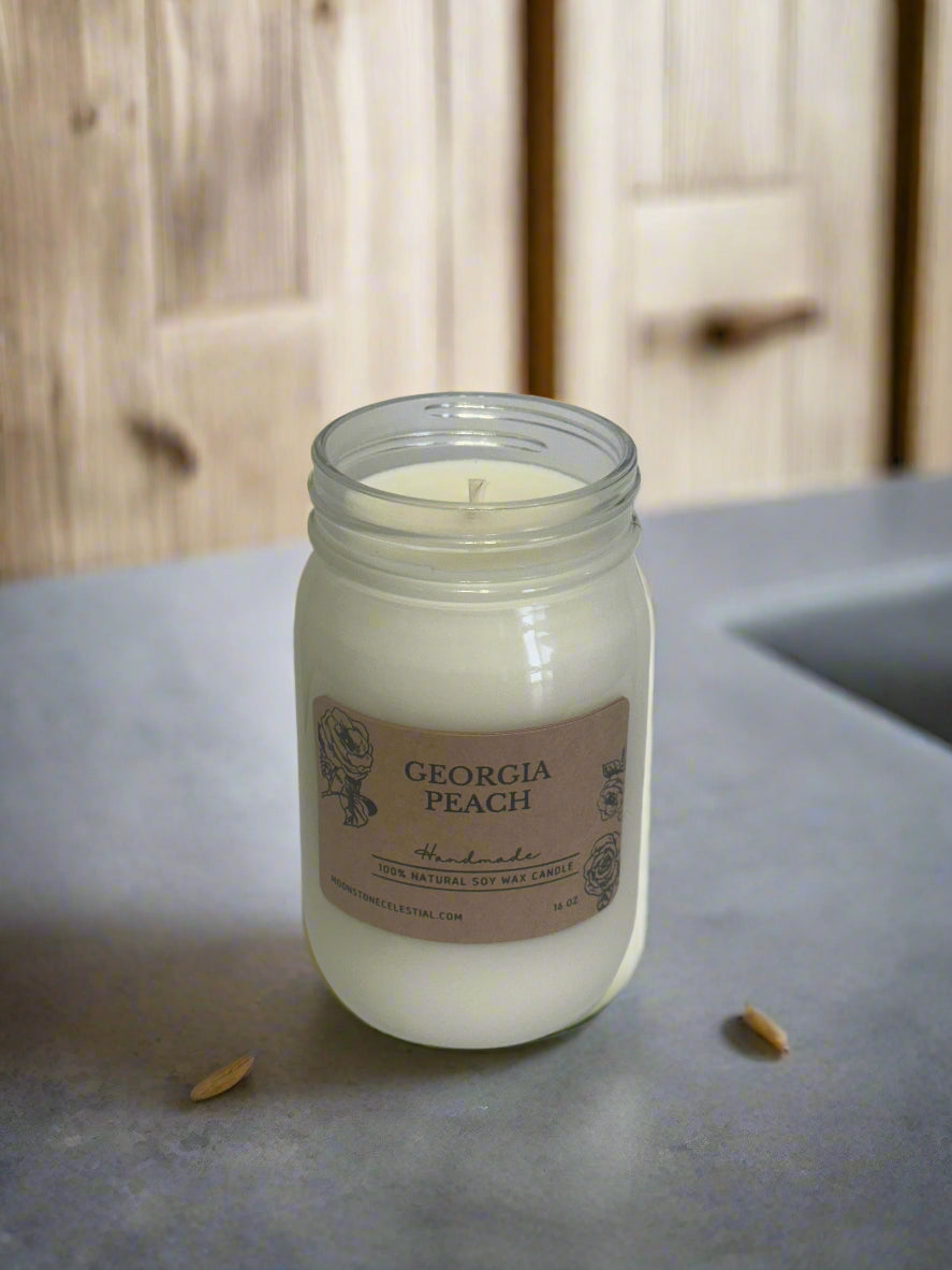 16 oz Soy Wax Candles / Spring - Summer Season Scents